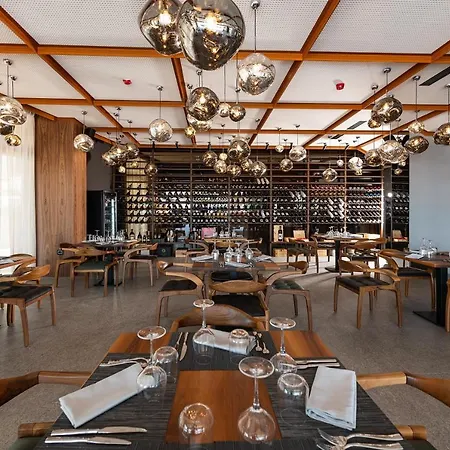 Chic Boutique 4*