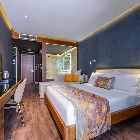Chic Boutique Hotel
