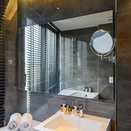 Chic Boutique Hotell 4*