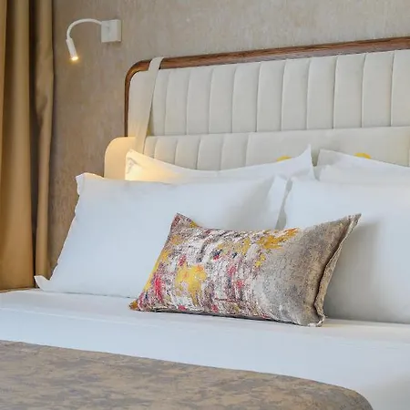Chic Boutique 4* Vlore