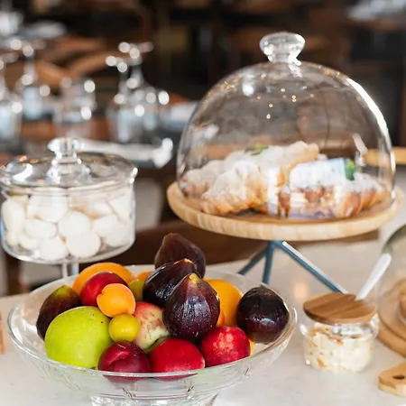 Chic Boutique Hotel