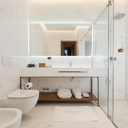Chic Boutique 4* Vlorë