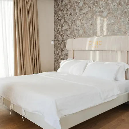 Hotel Chic Boutique 4*