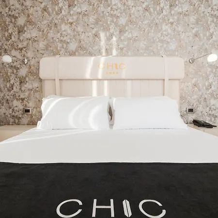 Chic Boutique